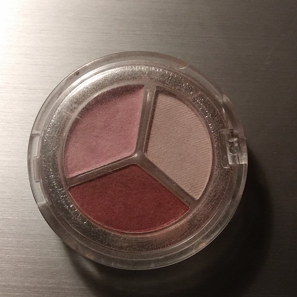 Eyeshadow